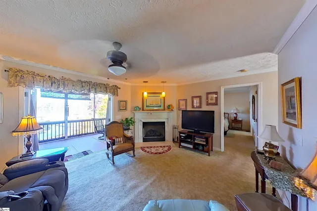 $754,900 | 15 Bell-Tel Drive, Prosperity, SC 29127