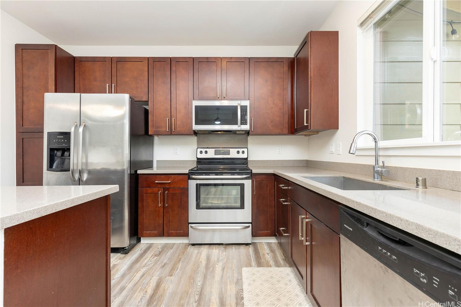 91-960 Iwikuamo'o Street, Unit 904 Ewa Beach, HI 96706 - Photo 8 of 25