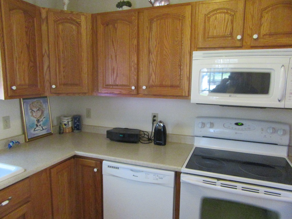 229 Hampden Road East Longmeadow, MA 01028 - Photo 11 of 30 Gallery Image 11