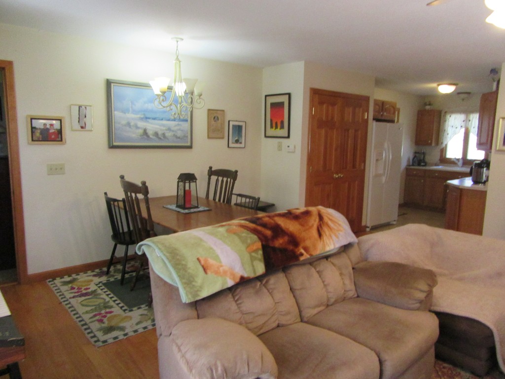 229 Hampden Road East Longmeadow, MA 01028 - Photo 9 of 30 Gallery Image 9