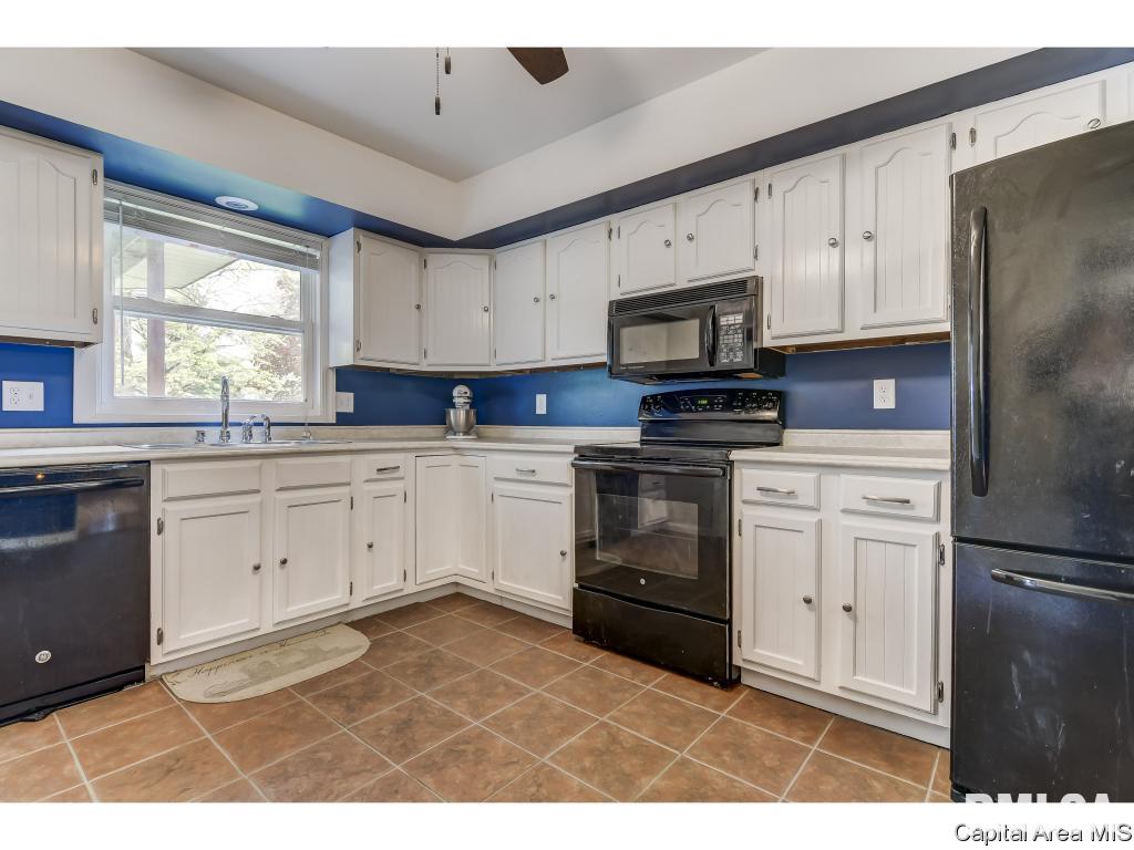 34 Sarah Avenue Springfield, IL 62703 - Photo 10 of 34