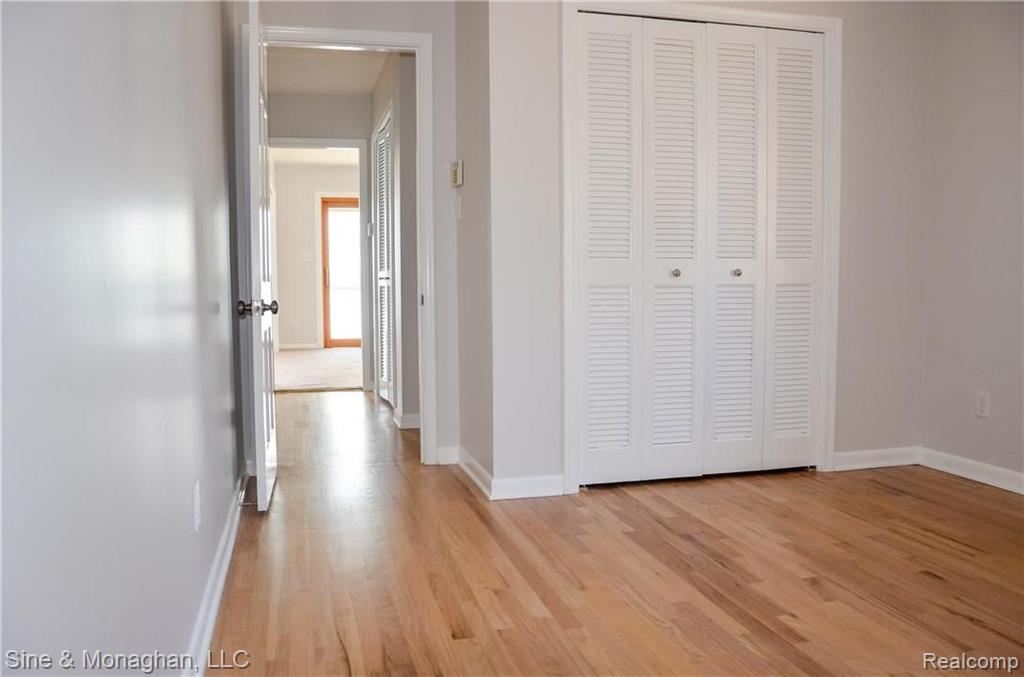 620 North Riverside Avenue St. Clair, MI 48079 - Photo 38 of 53