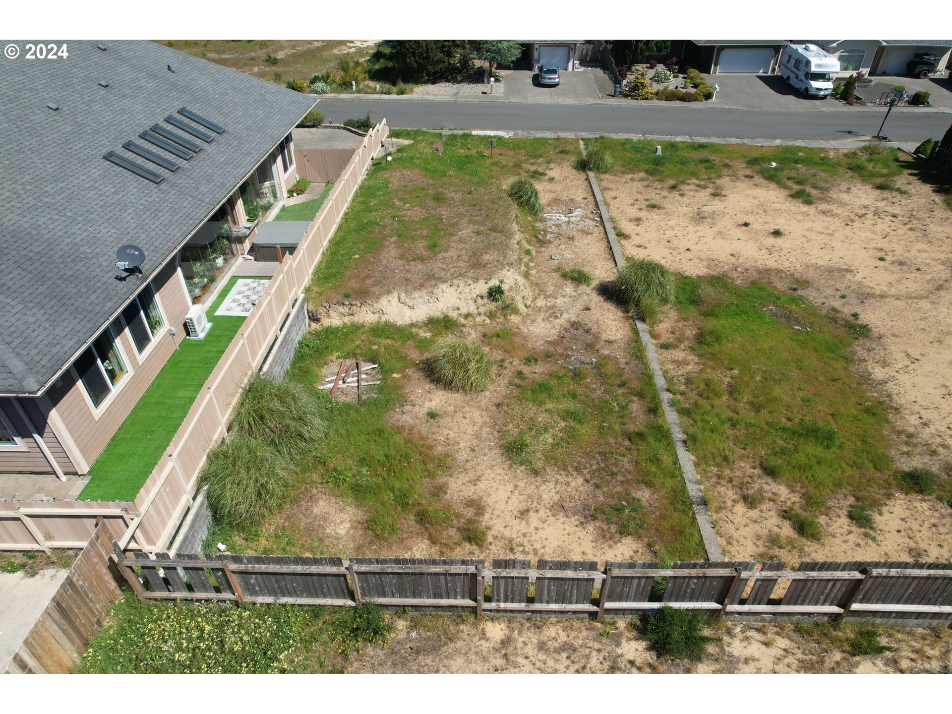 755 Edwards Coos Bay, OR 97420 - Photo 13 of 23