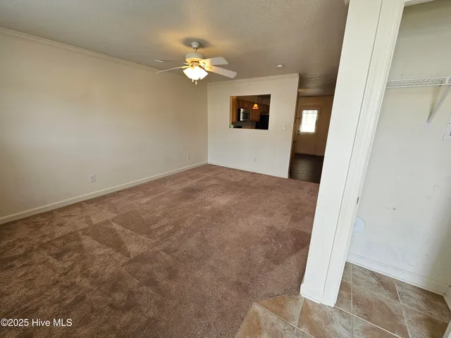 $1,250 | 502 Streamwood Drive, Jacksonville, NC 28546