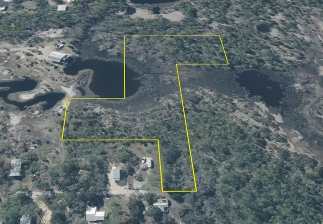 a view of a bathroom