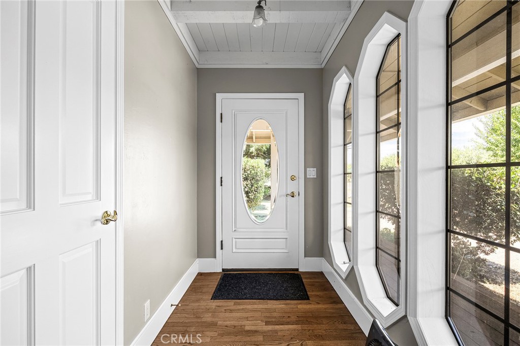 9857 Lott Road Durham, CA 95938 - Photo 3 of 42 Front entry