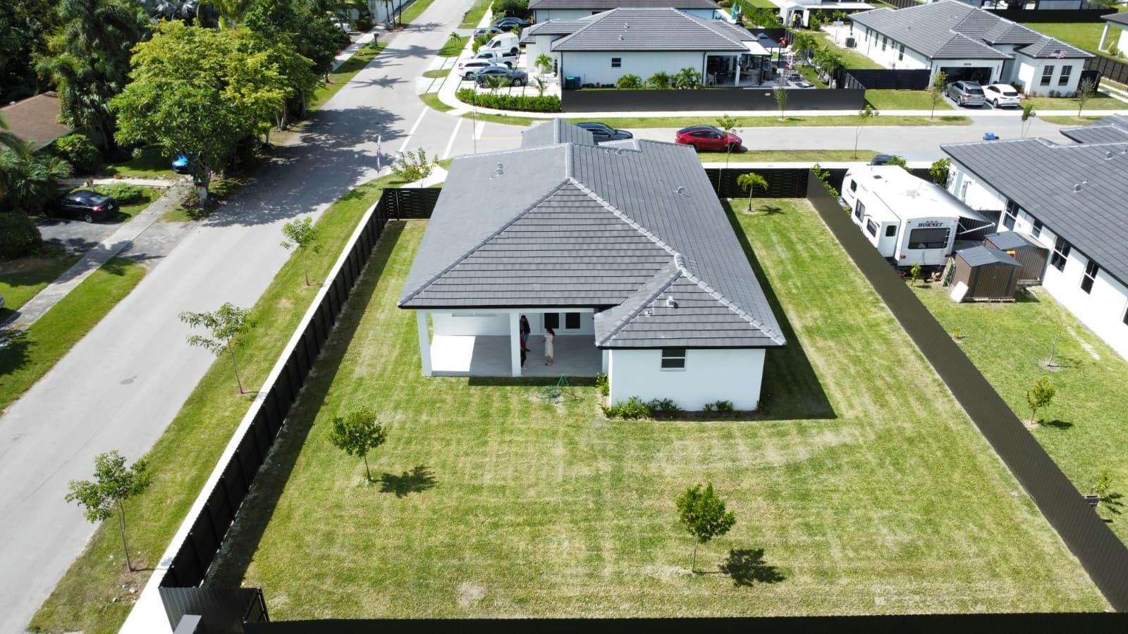 29193 Southwest 166th Avenue Homestead, FL 33033 - Photo 3 of 25 BACK HOME