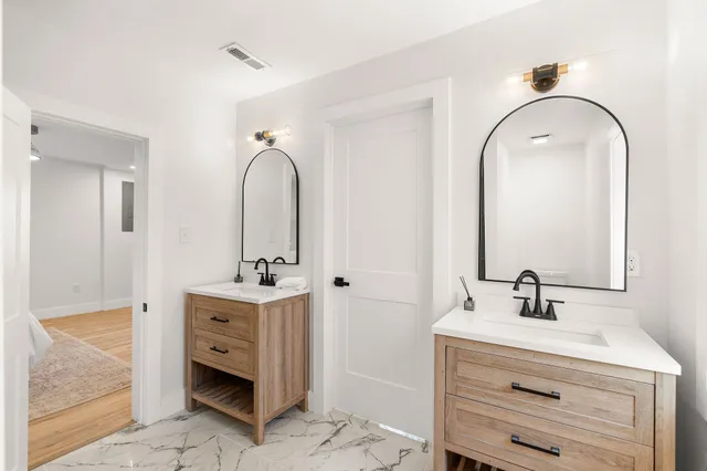 $349,900 | 4016 Meadow Road, Nashville, TN 37218