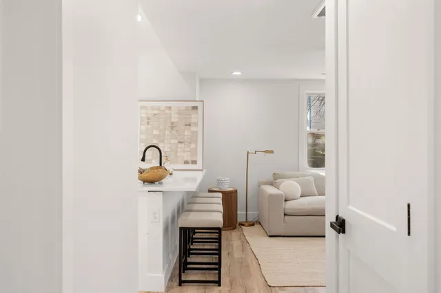 $349,900 | 4016 Meadow Road, Nashville, TN 37218