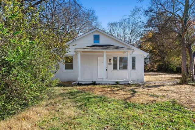 $349,900 | 4016 Meadow Road, Nashville, TN 37218