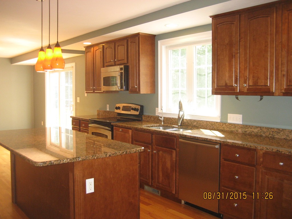 268 Manchaug Road Sutton, MA 01590 - Photo 6 of 27