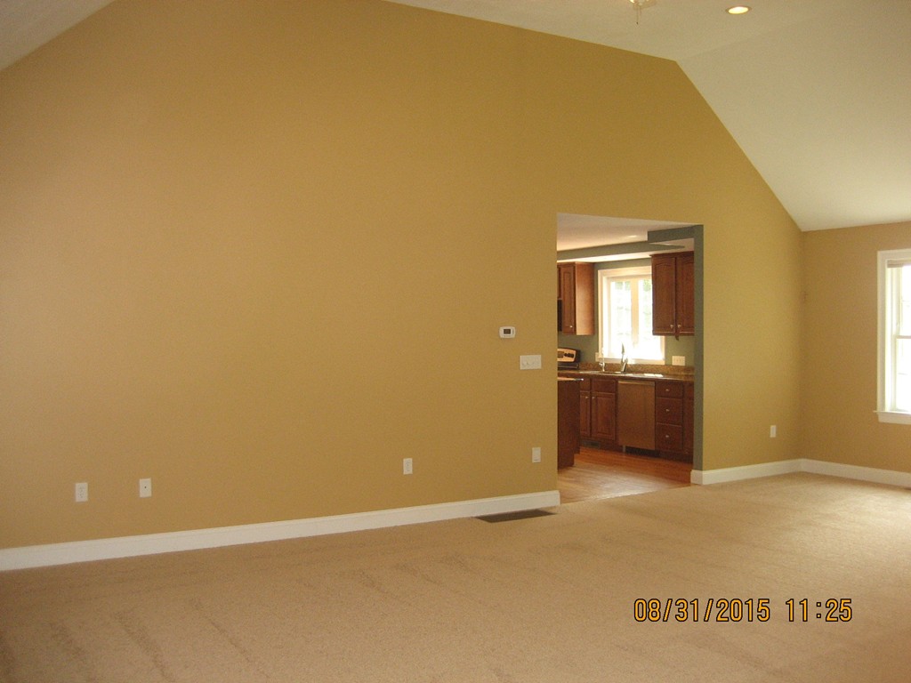 268 Manchaug Road Sutton, MA 01590 - Photo 10 of 27
