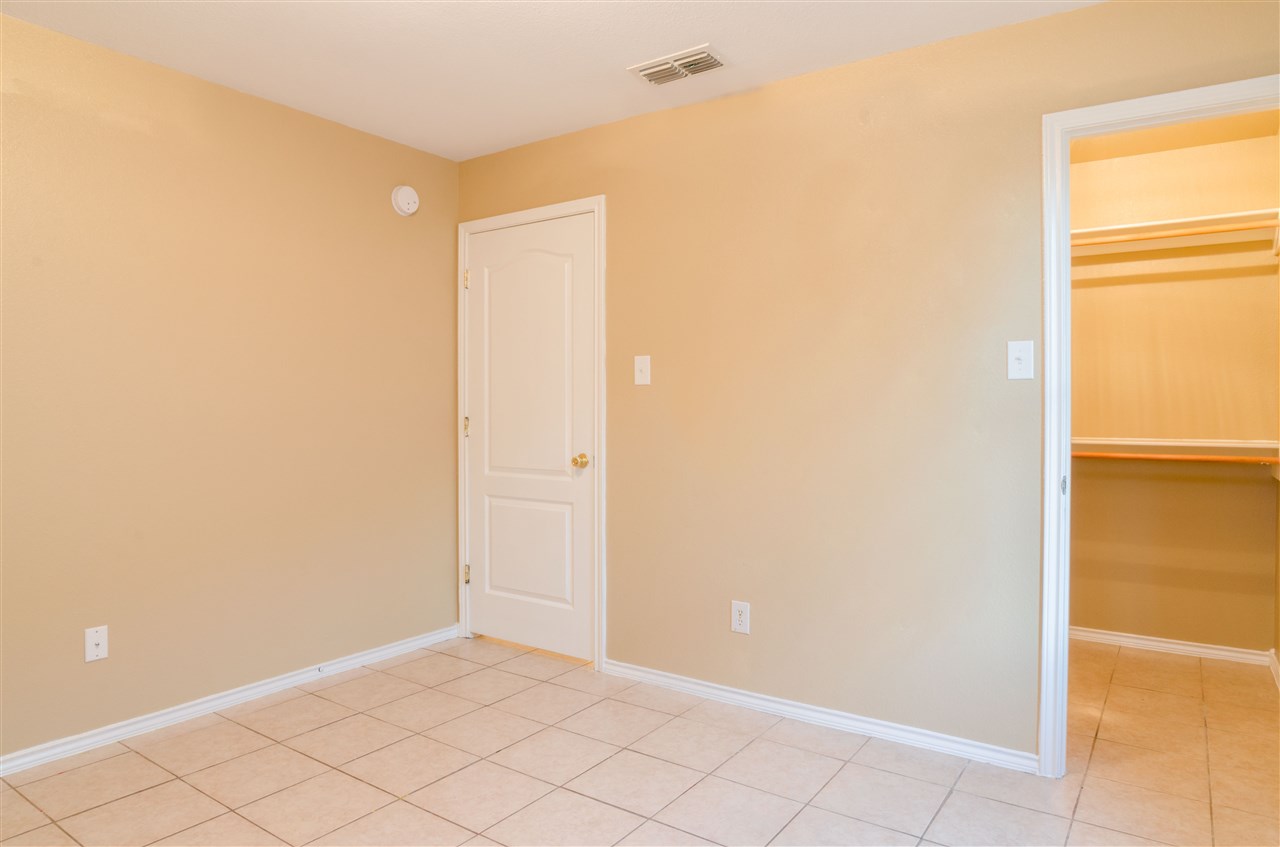 4120 Marcy Loop Laredo, TX 78046 - Photo 10 of 11 Gallery Image 10