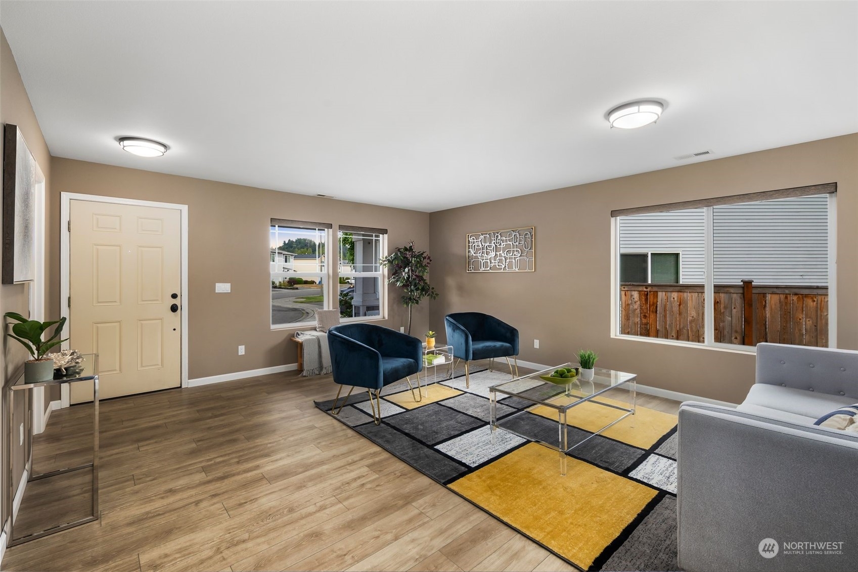 18261 168th Way Southeast Renton, WA 98058 - Photo 5 of 38 Gallery Image 5