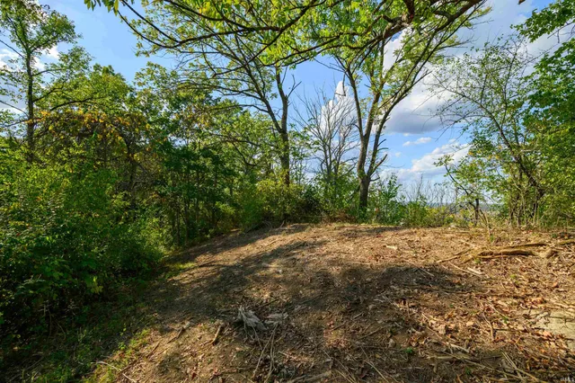 $159,900 | 10 North State Road 156, Patriot, IN 47038