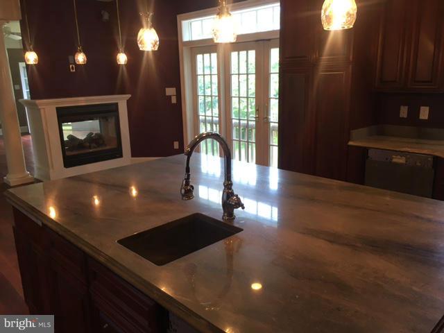 706 Ninovan Road Southeast Vienna, VA 22180 - Photo 4 of 16 Interior (General)