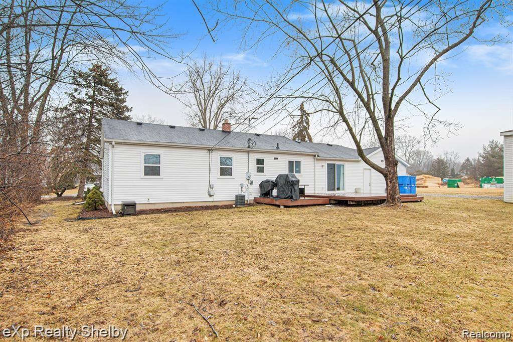 1909 Grace Avenue Rochester Hills, MI 48309 - Photo 22 of 25