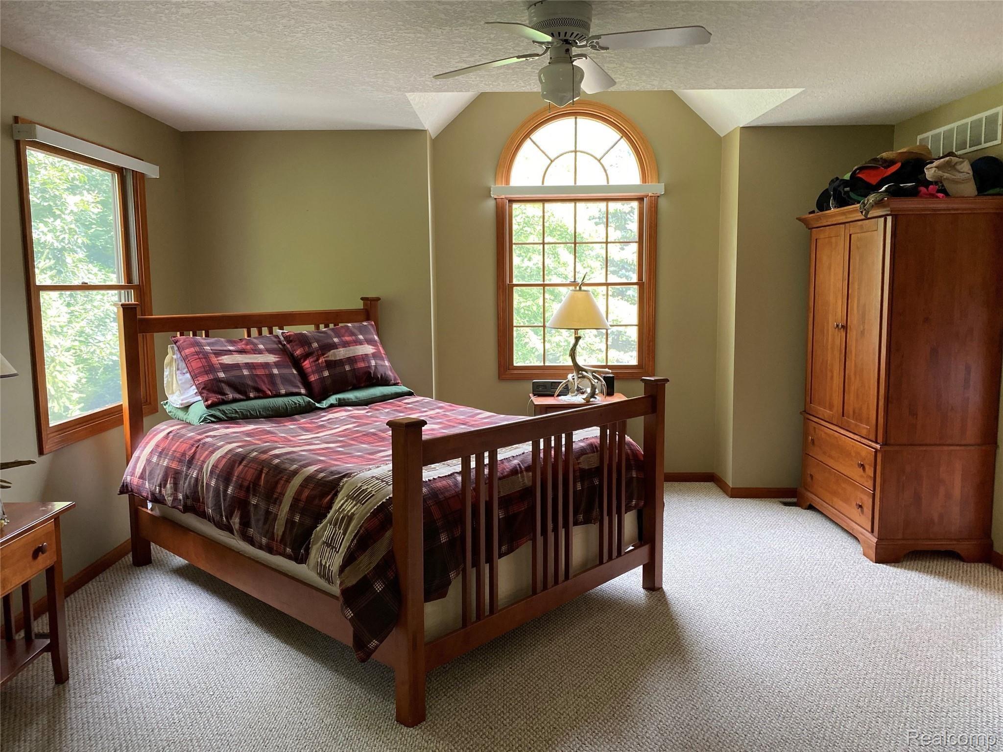 10629 Roepke Road Chelsea, MI 48118 - Photo 13 of 37 2797-5f615f9bf3c82.jpg