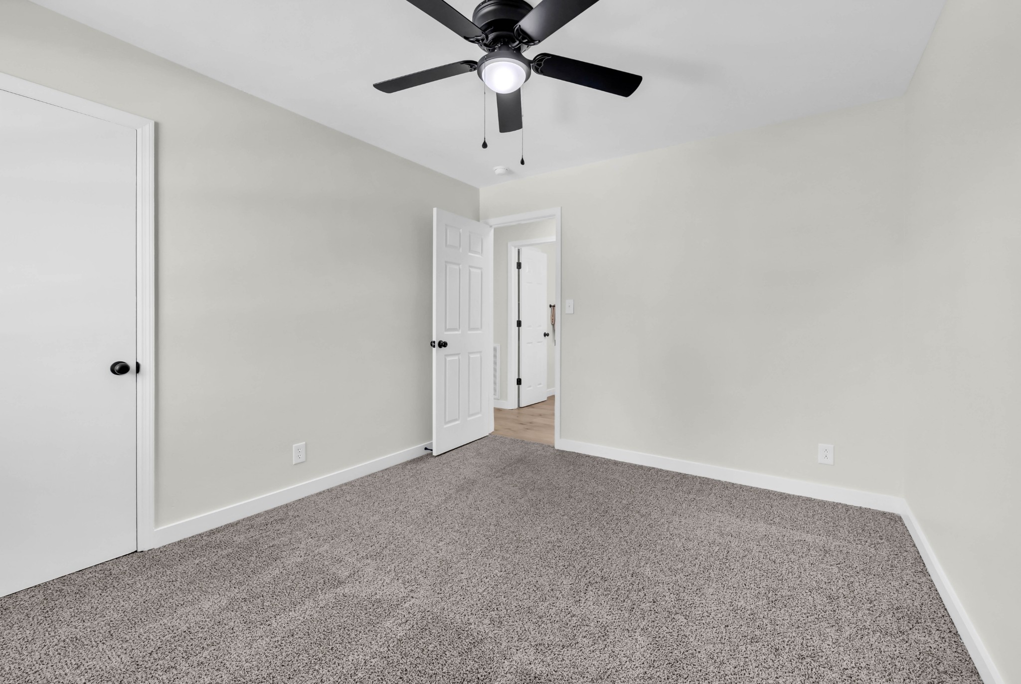 786 Pollard Road Clarksville, TN 37042 - Photo 14 of 39 Gallery Image 14