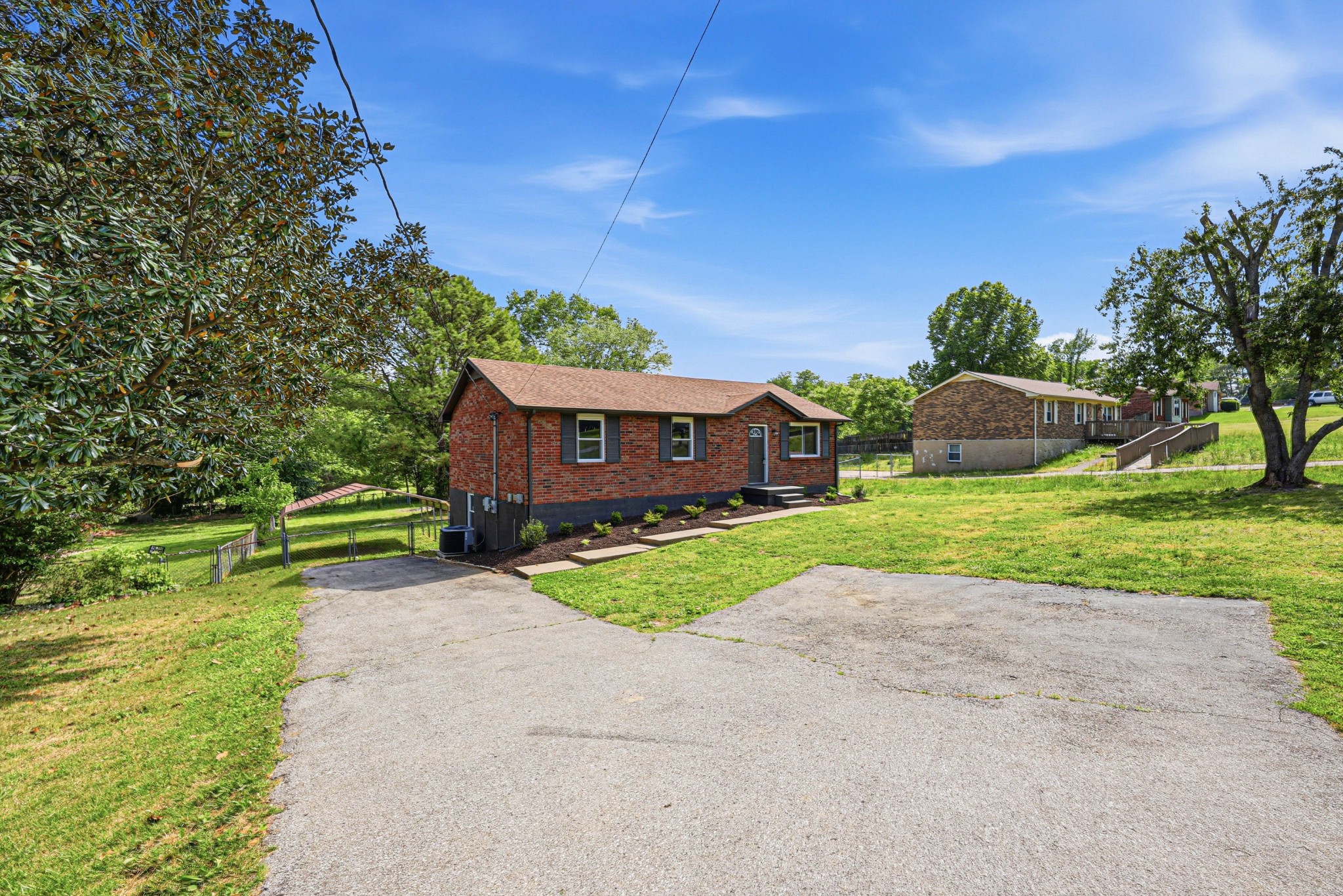 786 Pollard Road Clarksville, TN 37042 - Photo 32 of 39 Gallery Image 32