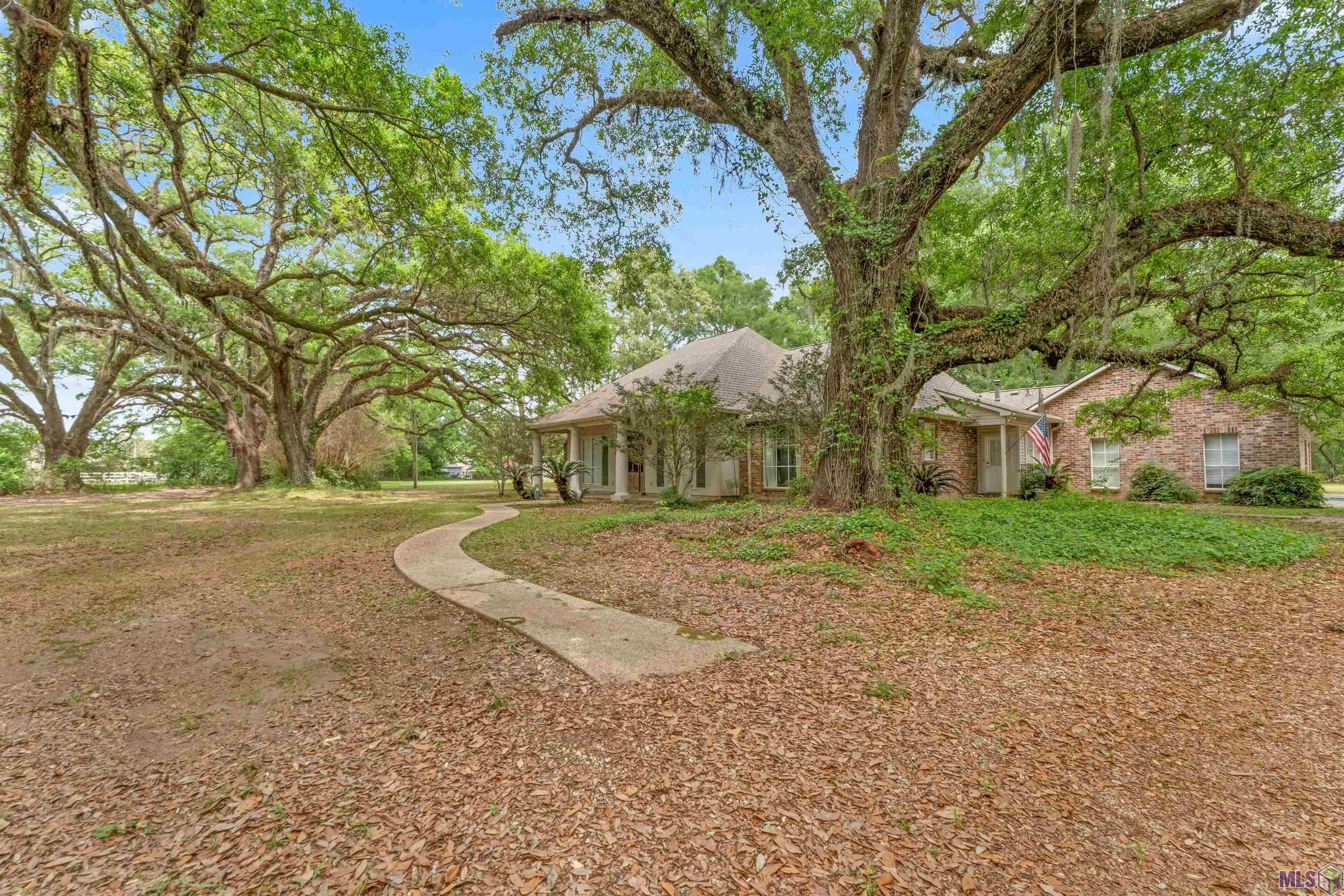13648 Joor Road Baton Rouge, LA 70818 - Photo 5 of 55