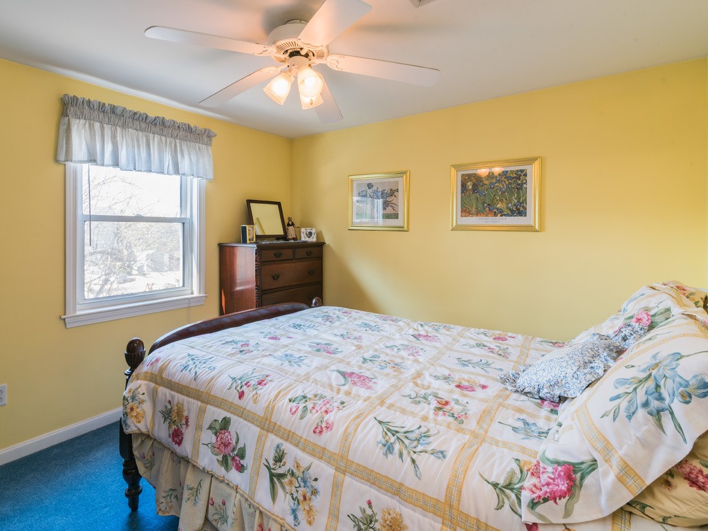 35 Kilburn Road Newton, MA 02465 - Photo 16 of 24