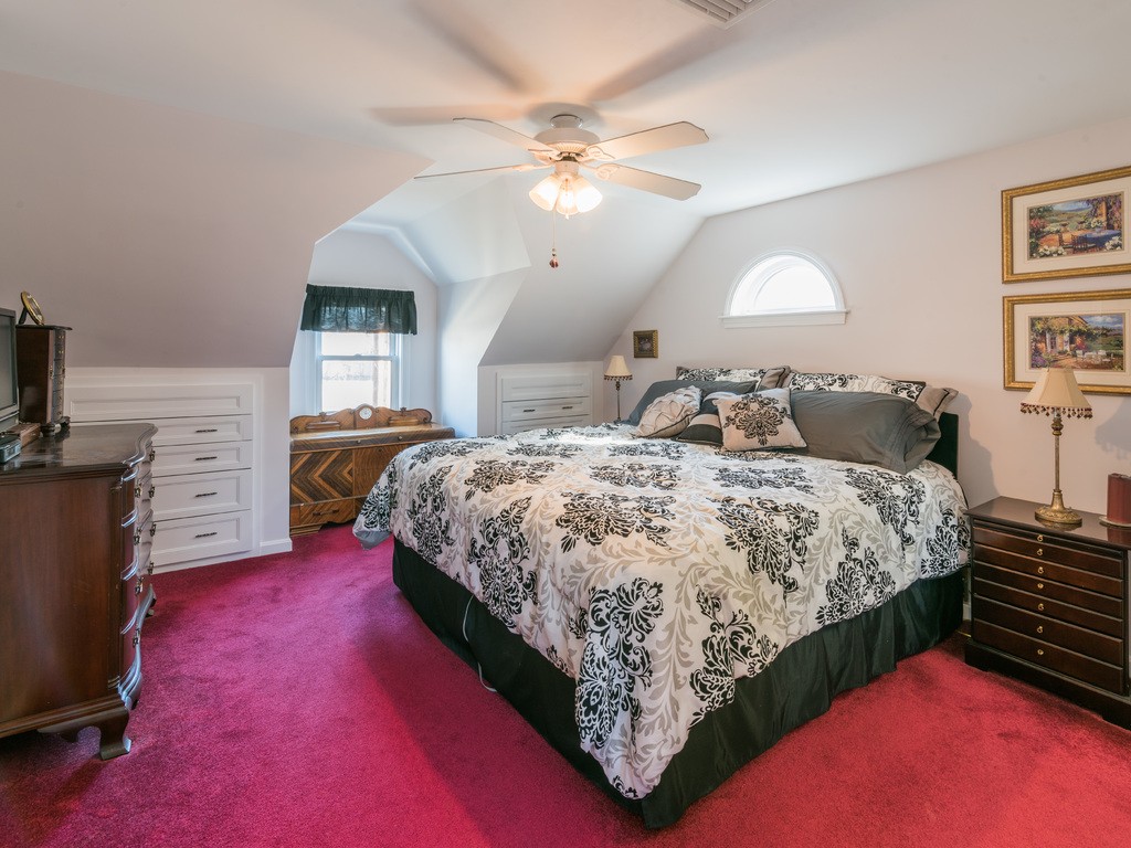 35 Kilburn Road Newton, MA 02465 - Photo 20 of 24