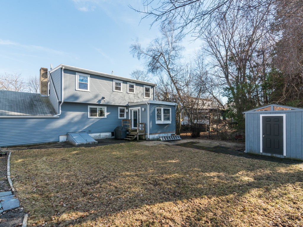 35 Kilburn Road Newton, MA 02465 - Photo 22 of 24
