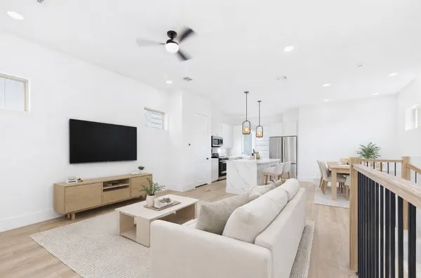 $369,900 | 5318 Terry Street, Houston, TX 77009