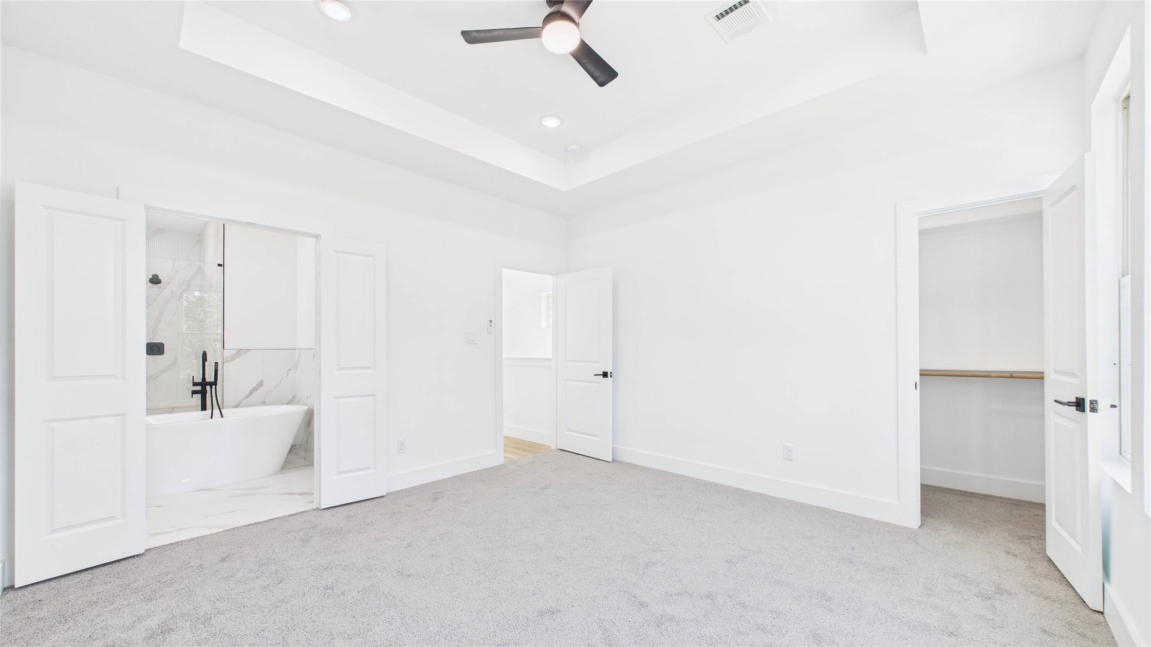 5318 Terry Street Houston, TX 77009 - Photo 22 of 28 Primary bedroom - 3rd floor