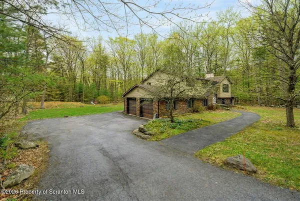 $515,000 | 3834 Foxborough Court, Stroudsburg, PA 18360