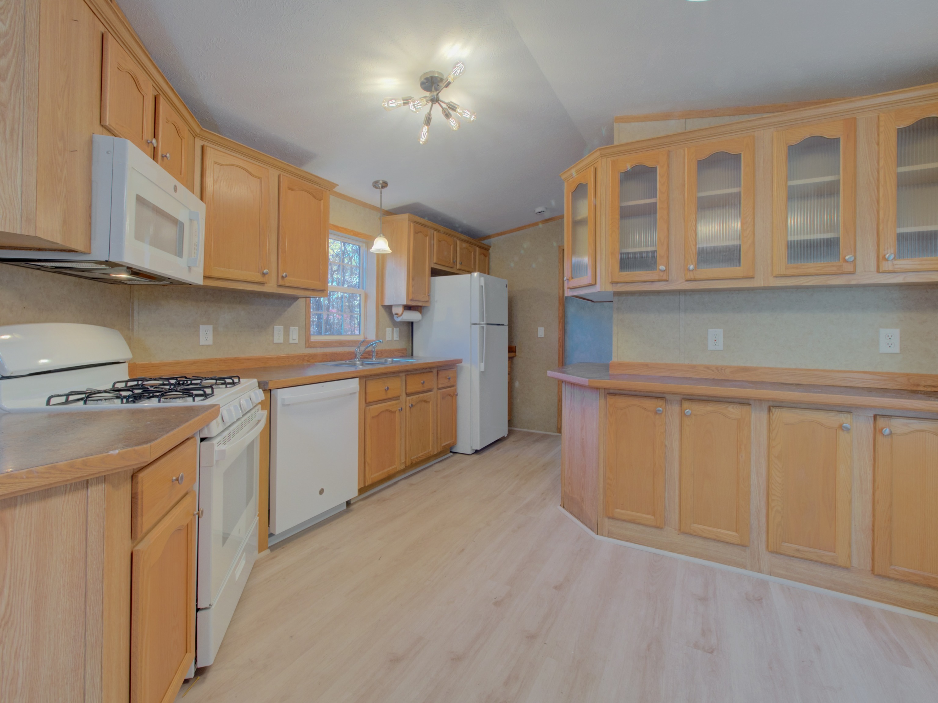 932 Long Cove Road Ledyard, CT 06335 - Photo 5 of 34