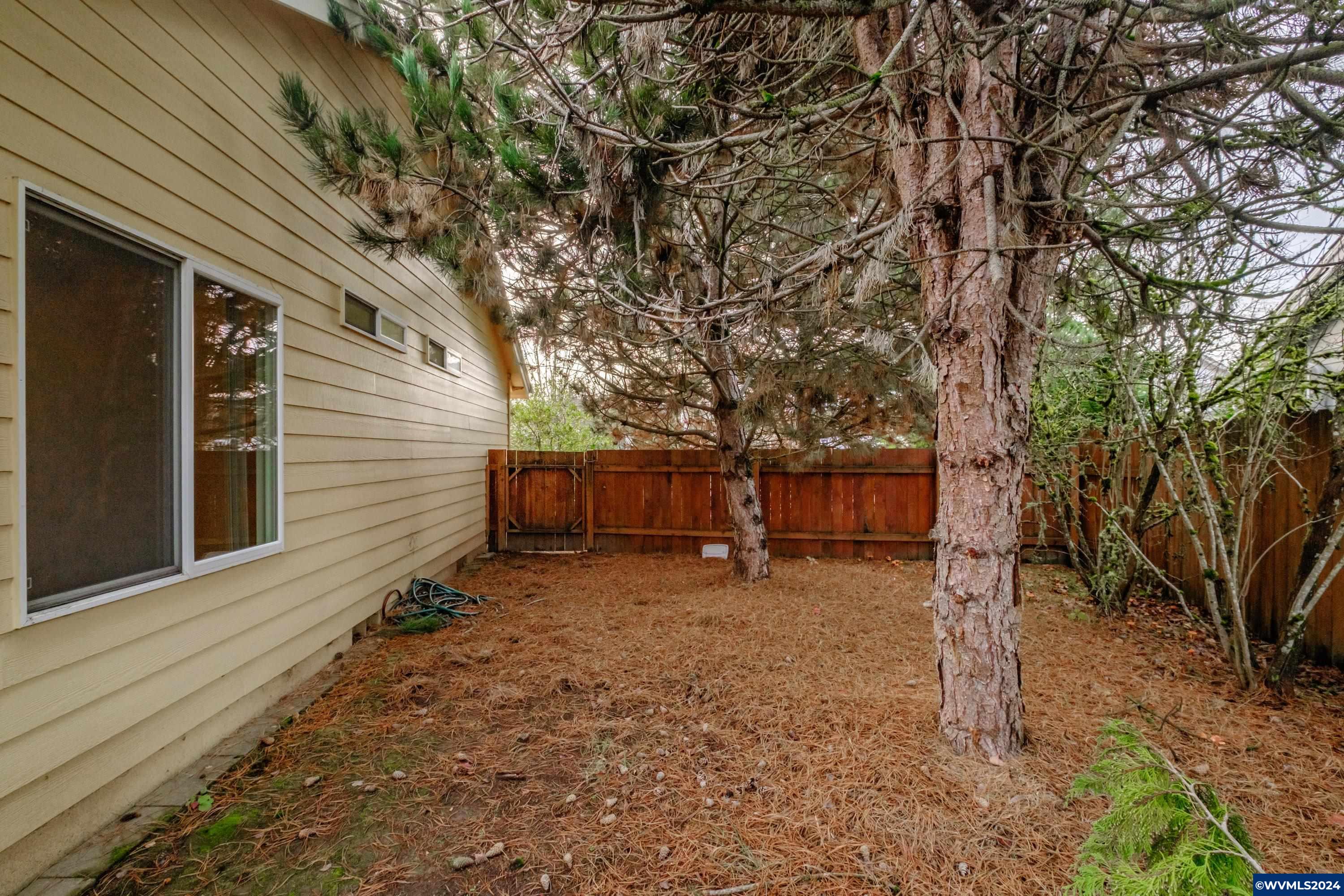 1617 Southwest Elk Circle Albany, OR 97321 - Photo 34 of 46 Gallery Image 34