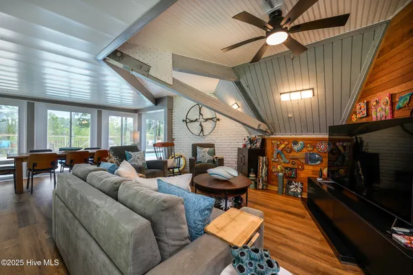 $485,000 | 210 Gangplank Road, New Bern, NC 28562