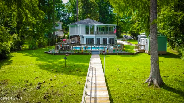 $485,000 | 210 Gangplank Road, New Bern, NC 28562