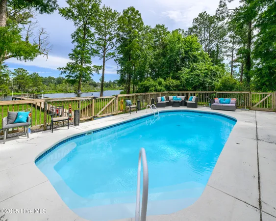 $485,000 | 210 Gangplank Road, New Bern, NC 28562