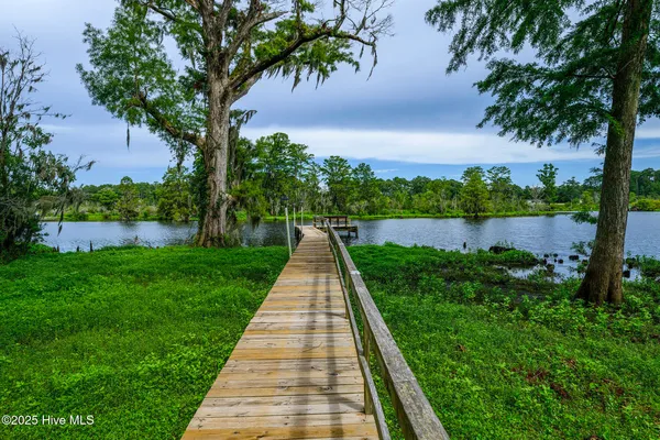 $485,000 | 210 Gangplank Road, New Bern, NC 28562