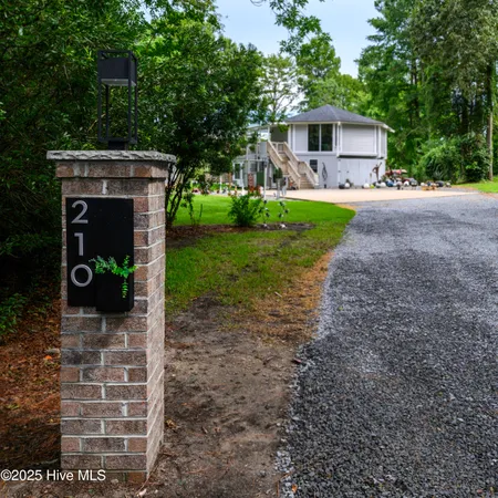$485,000 | 210 Gangplank Road, New Bern, NC 28562