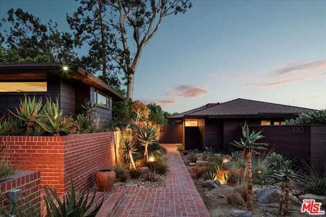 $3,000,000 | 4260 Sea View Lane, Los Angeles, CA 90065