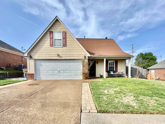 $249,999 | 5550 Angelace Drive South, Memphis, TN 38135