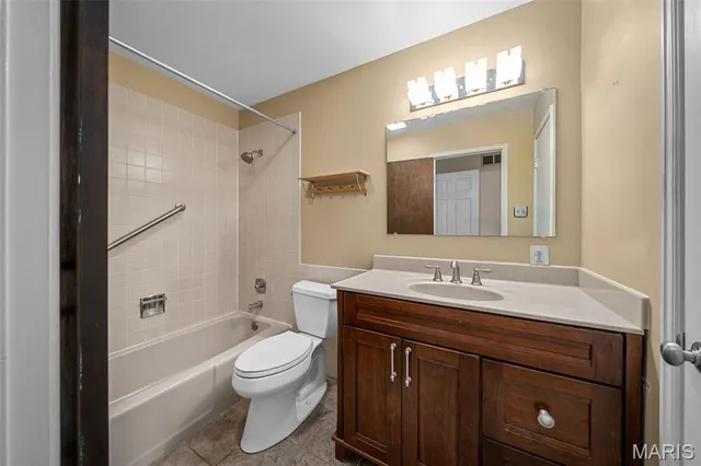 $600,000 | 502 Richley Drive, Chesterfield, MO 63017