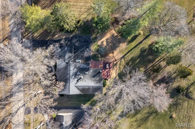 $600,000 | 502 Richley Drive, Chesterfield, MO 63017