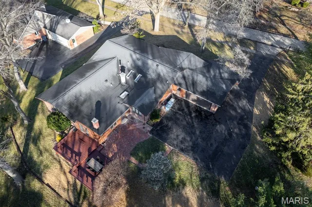 $600,000 | 502 Richley Drive, Chesterfield, MO 63017