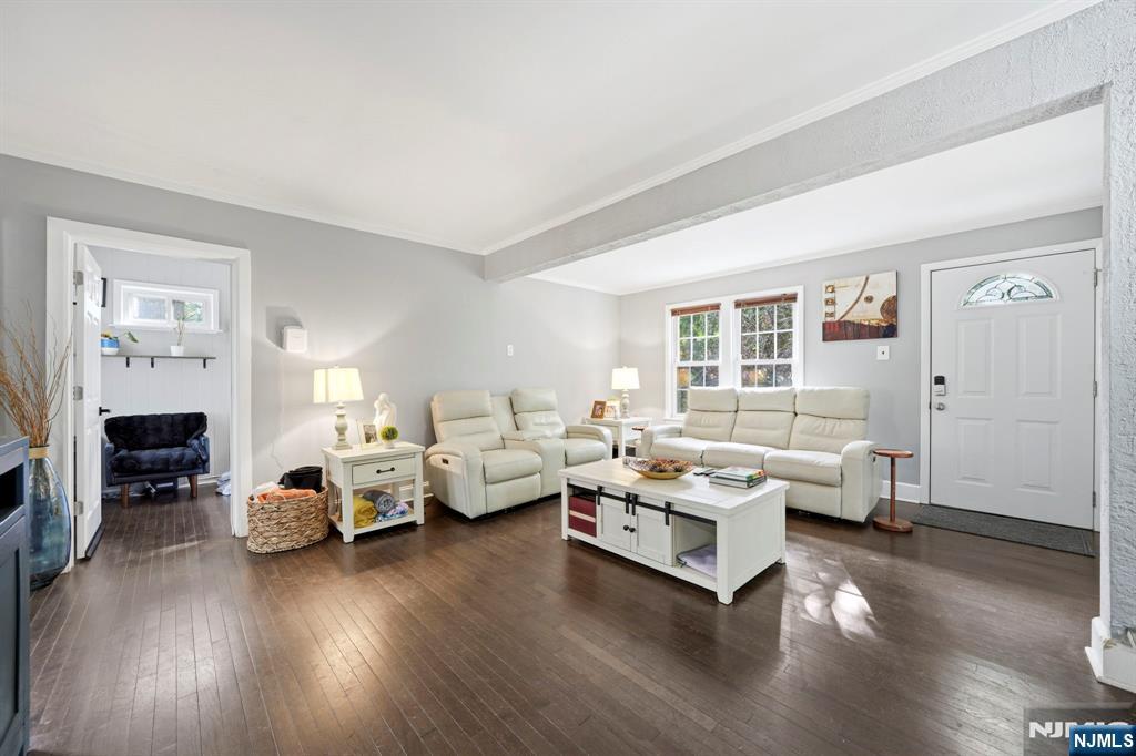 71 Spring Street Nutley, NJ 07110 - Photo 8 of 24