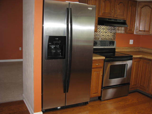 8005 Olsen Road Roanoke, VA 24019 - Photo 3 of 24 IMG_2566