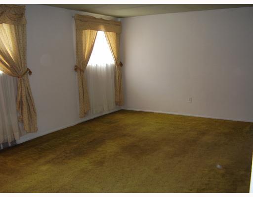 5631 Curry Road Baldwin, PA 15236 - Photo 2 of 7 Living Room.
