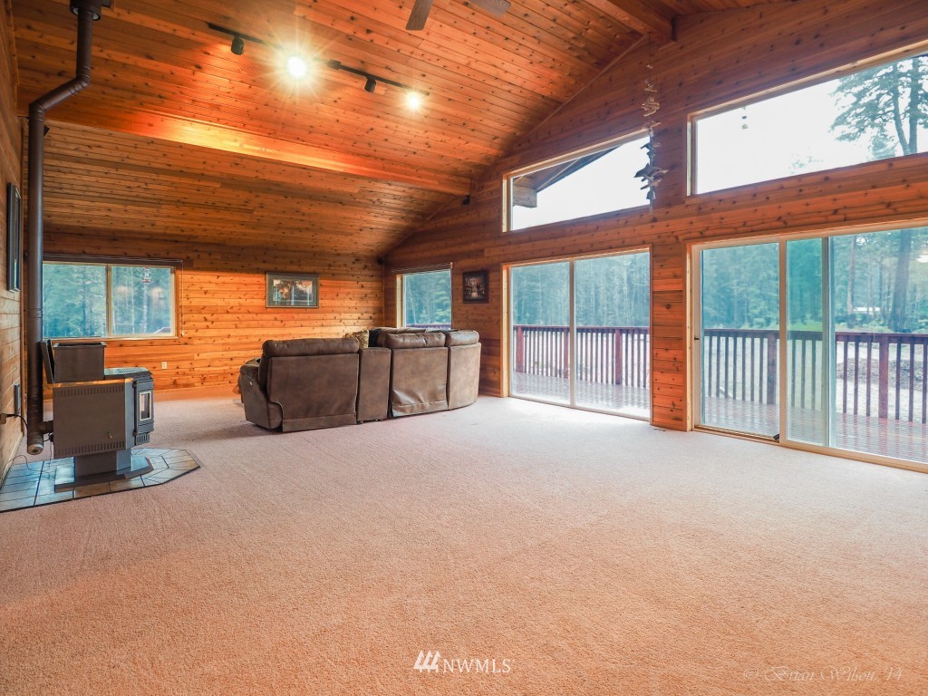 301 Northeast Pine Camp Road Belfair, WA 98528 - Photo 7 of 23 Gallery Image 7