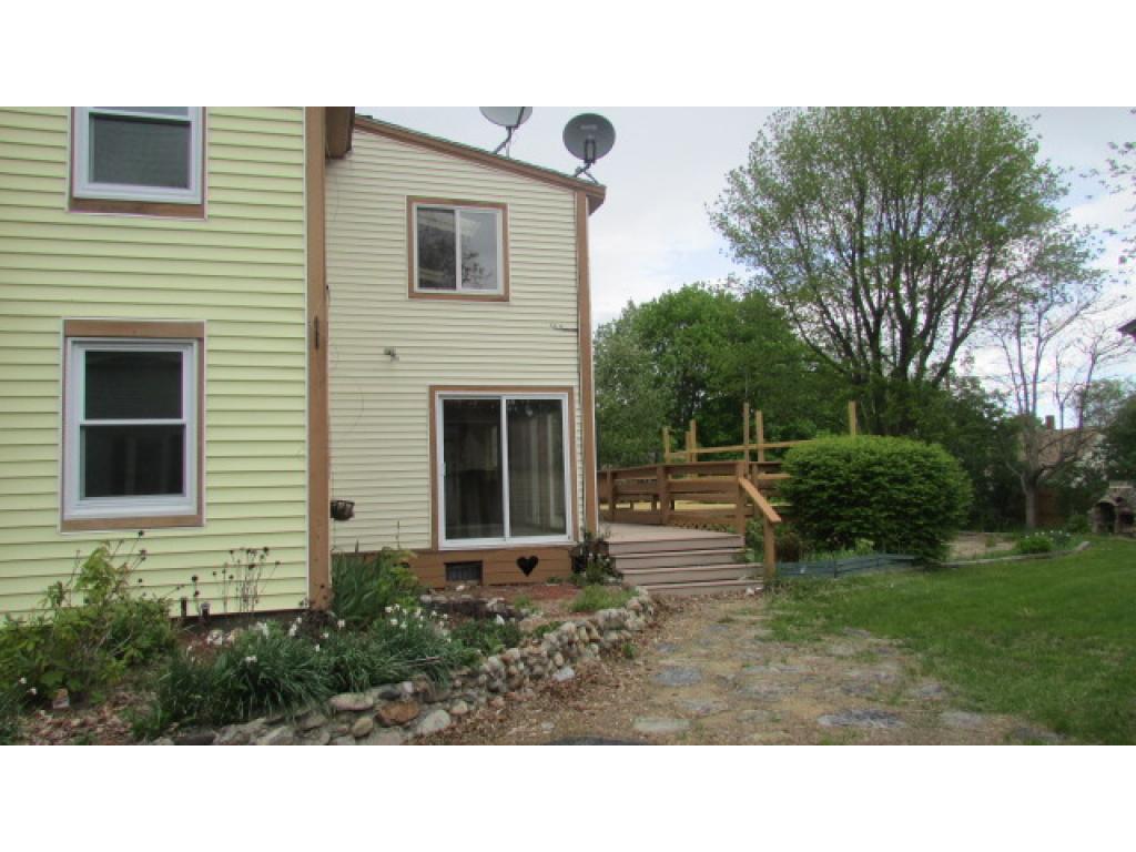34 Washington Street Rochester, NH 03867 - Photo 2 of 10