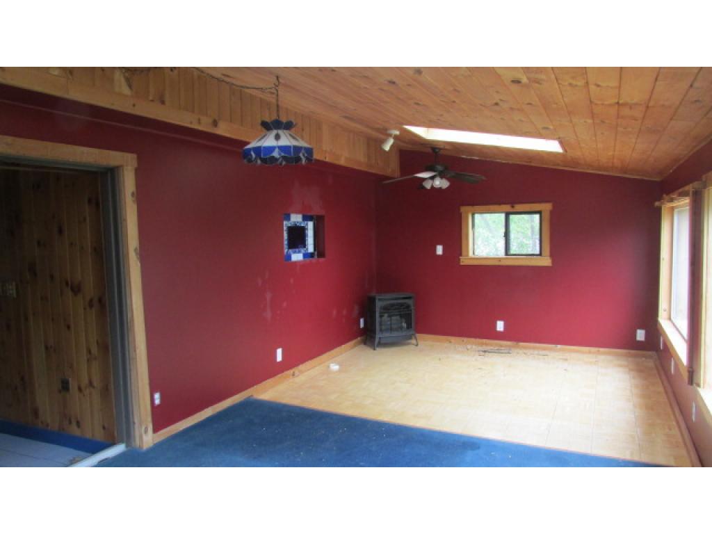 34 Washington Street Rochester, NH 03867 - Photo 8 of 10