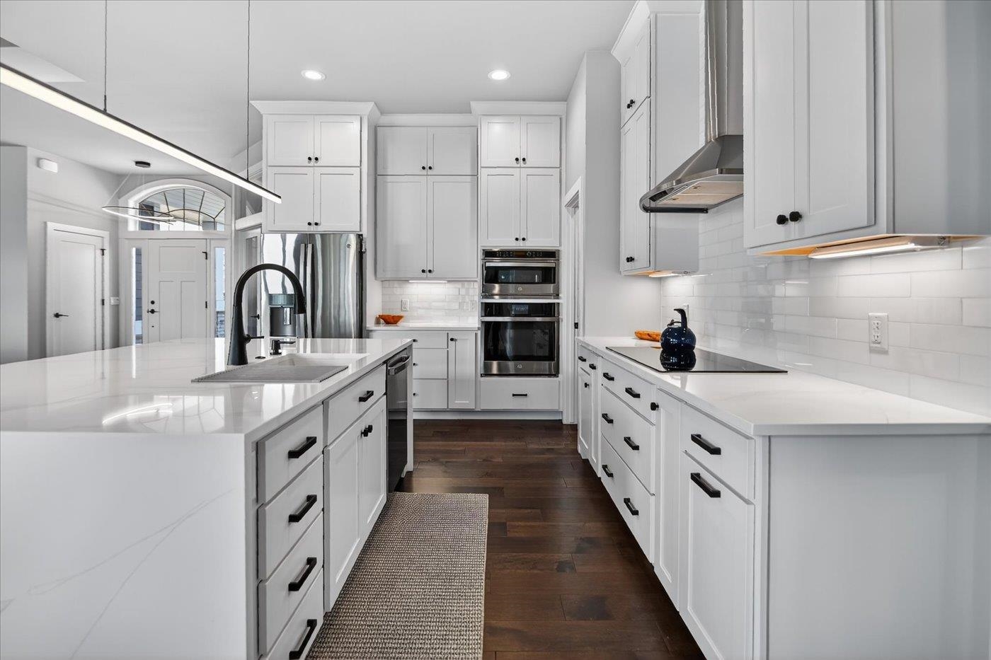 2012 Paris Cottage Grove Cottage Grove, WI 53527 - Photo 11 of 69